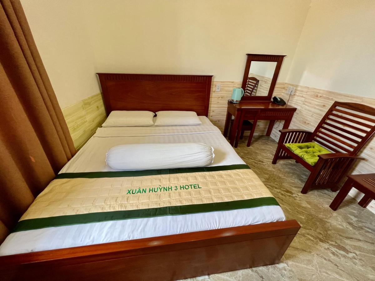 Xuan Huynh 3 Hotel Шокчанг Экстерьер фото