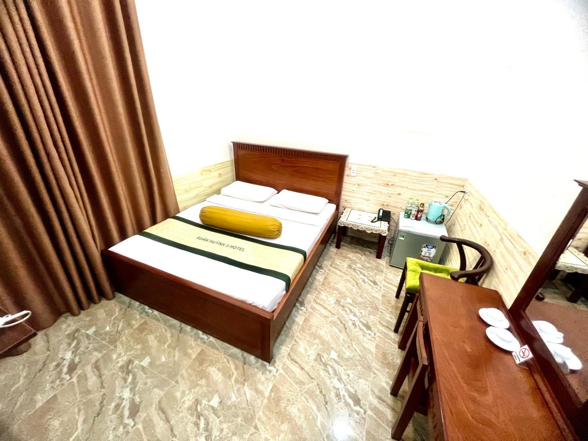 Xuan Huynh 3 Hotel Шокчанг Экстерьер фото