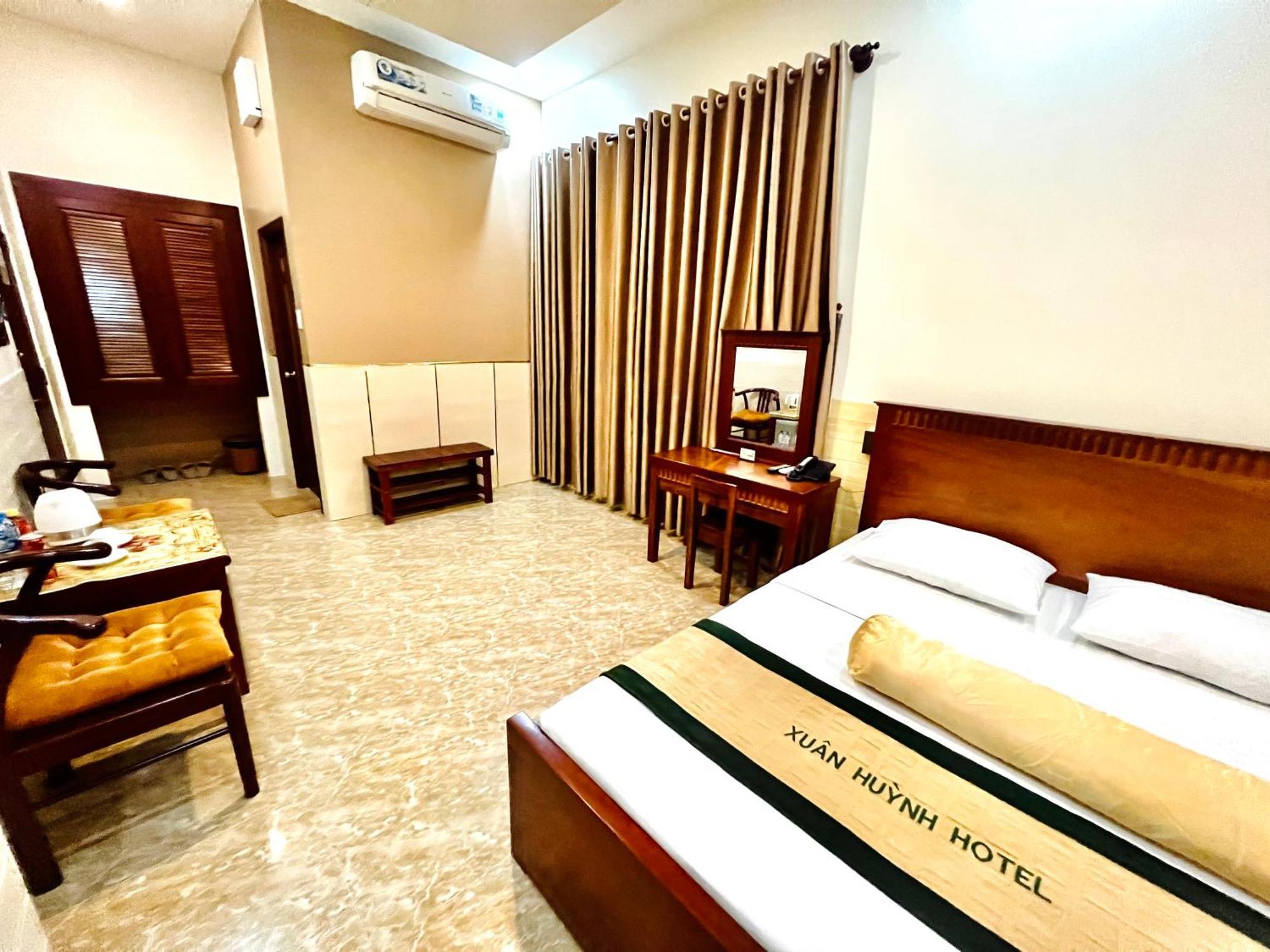 Xuan Huynh 3 Hotel Шокчанг Экстерьер фото